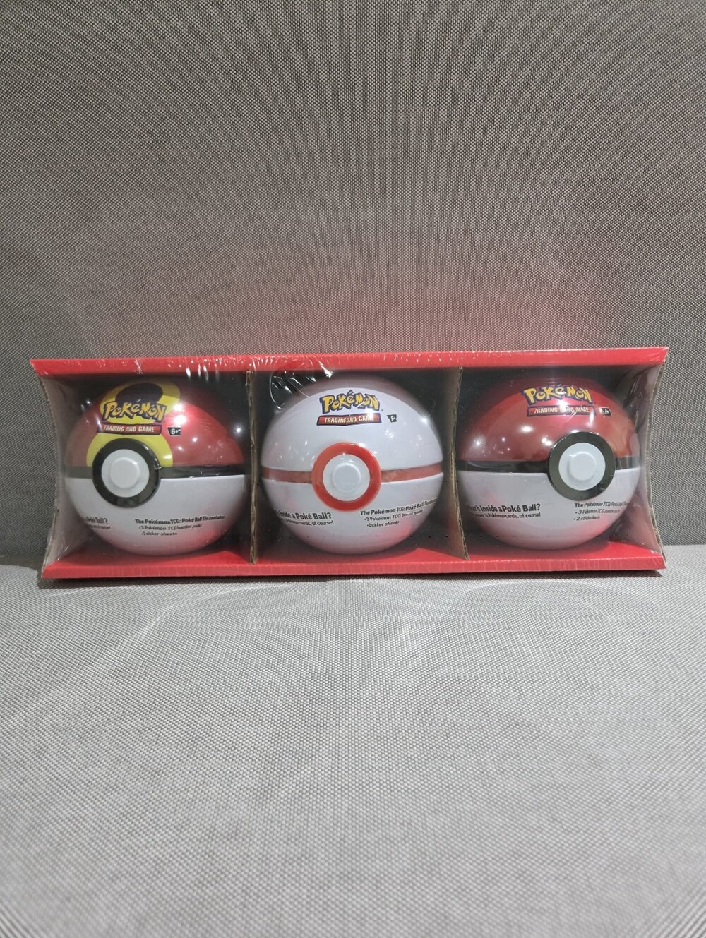 Pokémon Trading Card Game Poké Ball Tin 3-Pack - Red & White